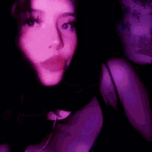 Trap Gifs Trap Life Girl GIF - Trap Life Girl Tongue Out - Discover & Share GIFs