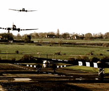 Band Of Brothers Vee Banner GIF - Band Of Brothers Vee Banner GIFs