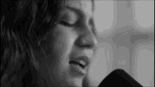 Carol Biazin Singing GIF - Carol Biazin Singing Music GIFs
