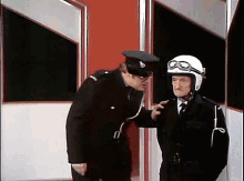 Speed Ball Todesputes Benny Hill GIF - Speed Ball Todesputes Benny Hill GIFs