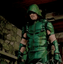 Green Arrow Arrow GIF - Green Arrow Arrow Loo Back GIFs