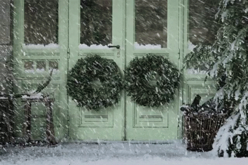 snowing-wreath.gif