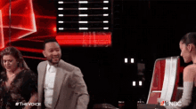 Whats Up John Legend GIF - Whats Up John Legend Kelly Clarkson GIFs