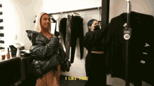 a woman says i like that in a room