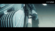 a close up of a person riding a motorcycle with the word bilibili on the bottom right