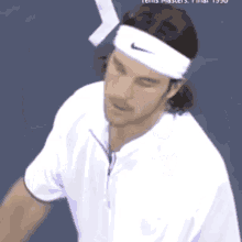 Carlos Moya Serve GIF - Carlos Moya Serve Tennis GIFs