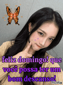 a picture of a girl with the words feliz domingo on it