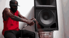 Death Grips Mcride GIF - Death Grips Mcride Spray Paint GIFs