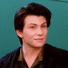 a close up of a young man 's face with the words van-pir.tumblr below