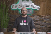 Mortgage Nerds Mike Cox GIF - Mortgage Nerds Mike Cox Clapping GIFs