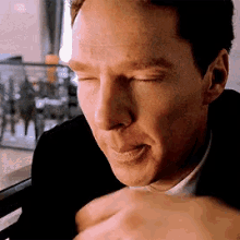 Benedict Cumberbatch Patrick GIF - Benedict Cumberbatch Patrick Melrose GIFs
