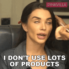 I Don'T Use Lots Of Products Amy Jackson GIF - I Don'T Use Lots Of Products Amy Jackson Pinkvilla GIFs