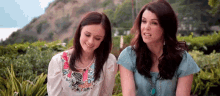 Gilmore Girls Reunion - Reunion GIF - Gilmore Girls Alexis Bledel Lauren Graham GIFs