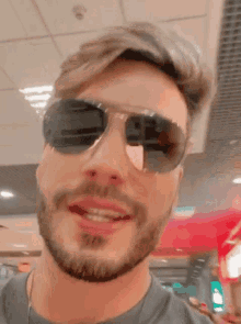 lucas viana handsome selfie talking shades