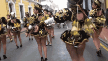 Yellow Pasos De Fuego Parade GIF - Yellow Pasos De Fuego Parade Dancers GIFs