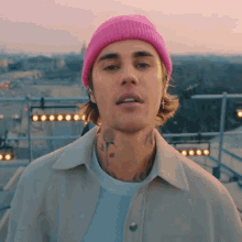 Looking At You Justin Bieber GIF - Looking At You Justin Bieber Hold On Song GIFs