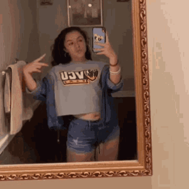 Kimtorrico Selfie GIF - Kimtorrico Selfie Mirror GIFs