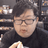 Eating Snacks Sungwon Cho GIF - Eating Snacks Sungwon Cho Prozd GIFs