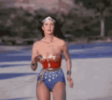 Wonder Woman Love GIF - Wonder Woman Love Superhero GIFs