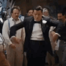 Dance Dicaprio GIF - Dance Dicaprio Party GIFs