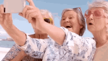 Old People GIF - Old People Selfie GIFs