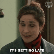 Its Getting Late Louise GIF - Its Getting Late Louise Joséphine Draï GIFs