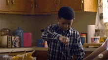Randall Pearson Yo Yo GIF - Randall Pearson Yo Yo This Is Us GIFs