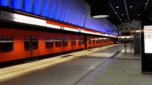 Metro Helsinki GIF - Metro Helsinki Train GIFs