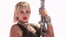 Fierce Miley Cyrus GIF - Fierce Miley Cyrus Vmas GIFs