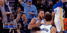 Golden State Warriors Steph Curry GIF - Golden State Warriors Steph Curry Pumping Chest GIFs