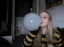 Bubble Baloon GIF - Bubble Baloon Smoke GIFs