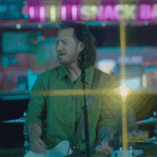 Dancing Tyler Hubbard GIF - Dancing Tyler Hubbard Baby Gets Her Lovin Song GIFs