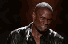 kevin hart sad about to cry mic speech