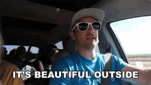 Its Beautiful Outside Scott And Camber GIF - Its Beautiful Outside Scott And Camber Nice Weather GIFs