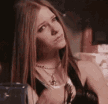Avril Lavigne Straight Hair GIF - Avril Lavigne Straight Hair Hair GIFs