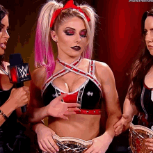 Alexa Bliss Wwe GIF - Alexa Bliss Wwe Womens Tag Team Champions GIFs
