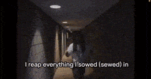 a video of a ceiling with the words it seem ( seam ) effortless with no stitch