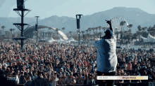 Middle Finger Run The Jewels GIF - Middle Finger Run The Jewels Coachella GIFs