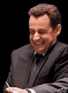 Sarkozy Rigole GIF - Laughin Lol Chuckle GIFs