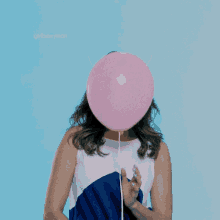 Anushka Sharma Cute GIF - Anushka Sharma Cute Balloon GIFs