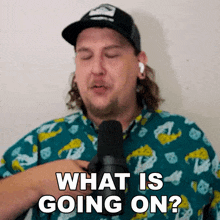 What Is Going On Austin Dickey GIF - What Is Going On Austin Dickey The Dickeydines Show GIFs