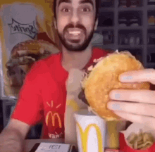 baderalsafar sicko mode travis scott burger food yummy