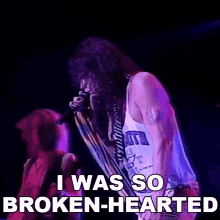 I Was So Broken Hearted Steven Tyler GIF - I Was So Broken Hearted Steven Tyler Aerosmith GIFs