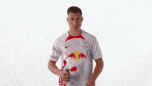 Drinking Red Bull Willi Orban GIF - Drinking Red Bull Willi Orban Rb Leipzig GIFs