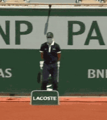 Lorenzo Musetti Jump GIF - Lorenzo Musetti Jump Tennis GIFs