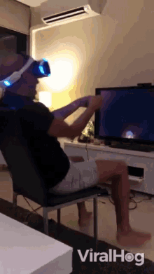 virtual reality playing video games immersed absorbed engrosed