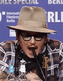 Johnny Depp Microphone GIF - Johnny Depp Microphone Talking GIFs