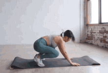 Legs Work Out Female Abs GIF