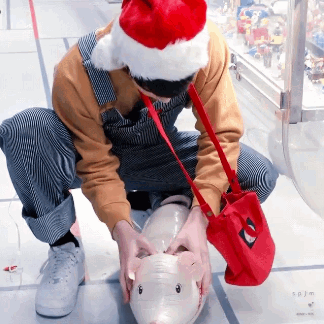 Bts Christmas GIF - Bts Christmas Jungkook - Discover & Share GIFs