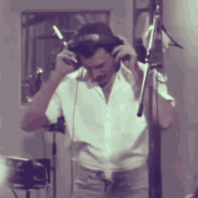 Freddie Mercury Freddiem GIF - Freddie Mercury Freddiem Freddie Mercury Queen GIFs
